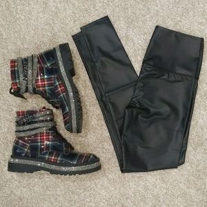 Faux leather high waisted leggings